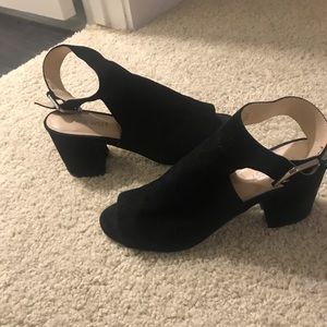 Nine West black suede 7.5
